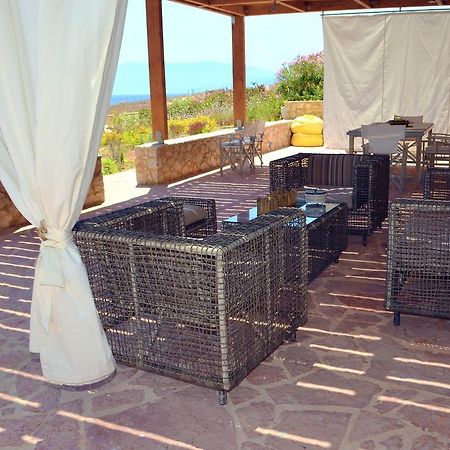 Belvedere Private Luxury Beach Villa Chalki Town 部屋 写真